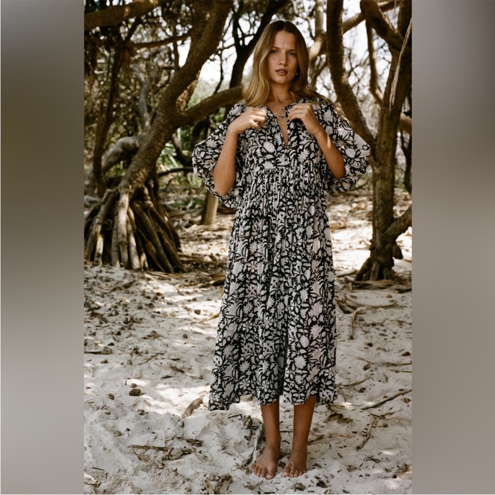 Daughters of India Black and White Midi Dress